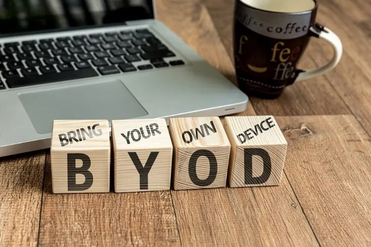BYODとは?意味にメリット、端末管理やセキュリティ対策まで解説